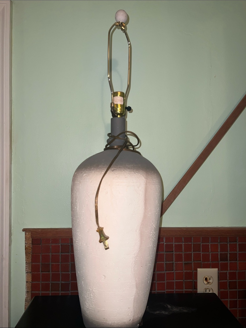 Vintage Textured Ceramic Table Lamp